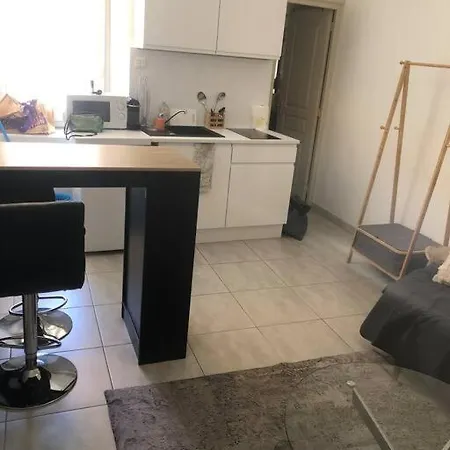 Climatisé Jardin De La Fontaine Nimes