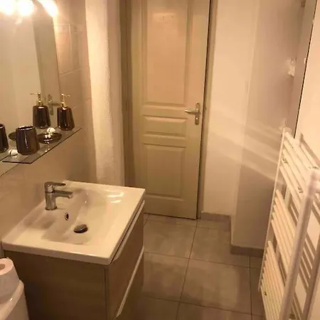 Apartamento Climatisé Jardin De La Fontaine *