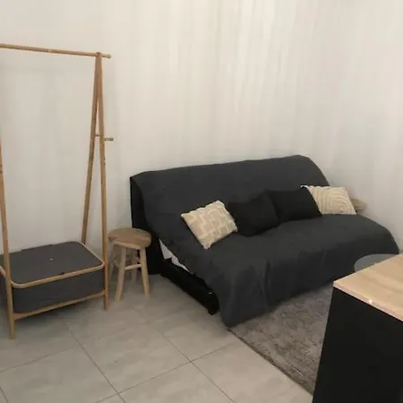 Climatise Jardin De La Fontaine Lägenhet